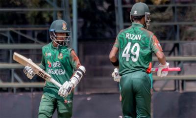 ইংল্যান্ডকে বড় ব্যবধানে হারিয়ে সিরিজ শুরু বাংলাদেশের