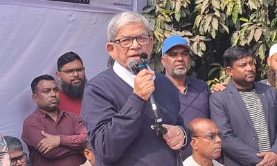 একটা গোষ্ঠী একাত্তরকে পেছনে ফেলতে চায়: ফখরুল