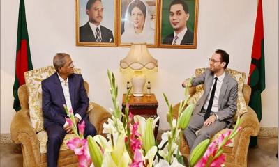 ব্রিটিশ হাইকমিশনারের সঙ্গে মির্জা ফখরুলের বৈঠক