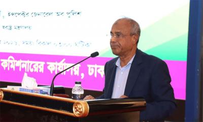 কাউকে আলাদা করে তেল দেওয়ার প্রয়োজন নেই: স্বরাষ্ট্র উপদেষ্টা