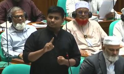 গাড়ি চেয়ে পুনরায় যে বক্তব্য দিলেন হাসনাত আবদুল্লাহ