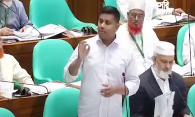 বিসিবি এখন বাপের দোয়া ক্রিকেট বোর্ড: হাসনাত