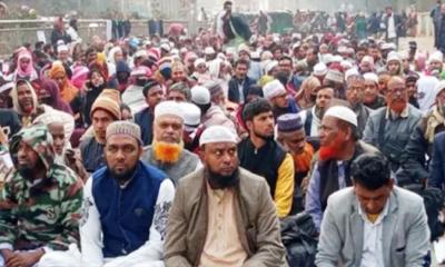 দাবি আদায় না হওয়া পর্যন্ত রাজপথে থাকার হুঁশিয়ারি ইবতেদায়ি শিক্ষকেরা