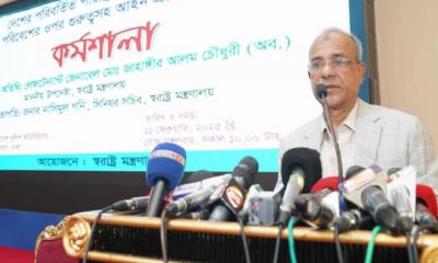 কোনো অপরাধীকে মাঠে দেখতে চান না স্বরাষ্ট্র উপদেষ্টা