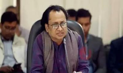 শেখ হাসিনার বক্তব্য প্রচার করলে ব্যবস্থা নেবে সরকার: তথ্য উপদেষ্টা