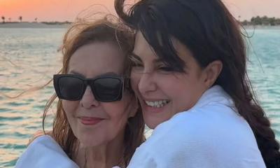 মাকে হারালেন জ্যাকলিন ফার্নান্দেজ