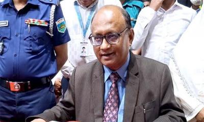 দুর্নীতি পুরোপুরি নির্মূল করা সম্ভব নয় : দুদক চেয়ারম্যান