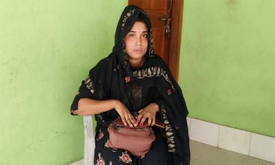 কাঁঠালিয়ায় স্ত্রীর স্বীকৃতির দাবিতে নারীর অনশন 
