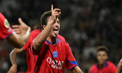 জোয়াওয়ের হ্যাটট্রিকে বড় ব্যবধানে জিতল পিএসজি