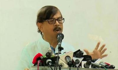 অন্তর্বর্তী সরকার সফল হতে পারছে না