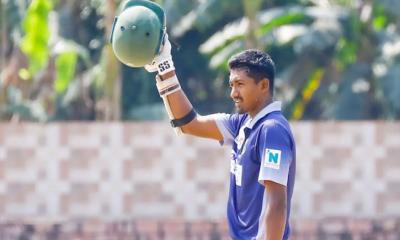 ইফতির দুর্দান্ত সেঞ্চুরি, তারকাবিহীন গুলশানের বড় সংগ্রহ