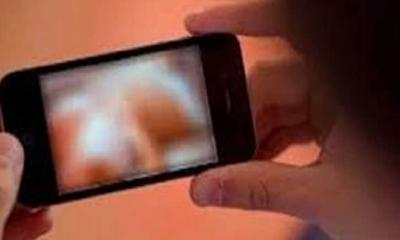 চিকিৎসক-শিক্ষকের অশ্লীল ভিডিও ভাইরাল, নাটোরে তুমুল উত্তেজনা