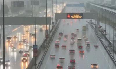 বৃষ্টি-বন্যায় বিপর্যস্ত আরব আমিরাত, ওমানে ভারী বর্ষণে নিহত ১৮