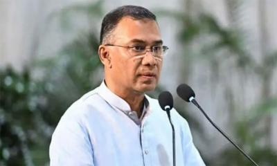 চলেন যুদ্ধে যাই: প্রধানমন্ত্রী