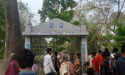 পাবনায় কবরস্থান থেকে ১৫টি কঙ্কাল চুরি