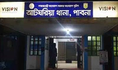 মোবাইল চুরি করে পালাচ্ছিল চোর, ধরতে গিয়ে ছুরিকাঘাতে প্রাণ গেল যুবকের