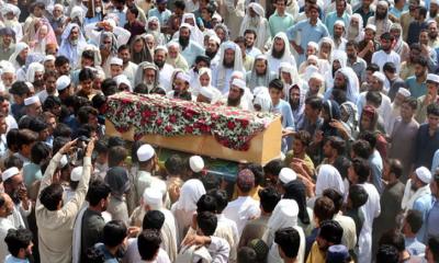 পাকিস্তানে সমাবেশে আত্মঘাতী হামলার দায় স্বীকার আইএসের, নিহত বেড়ে ৫৪