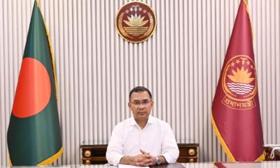 গণতন্ত্রের অগ্রযাত্রাকে সুসংহত করতে সরকার প্রতিশ্রুতিবদ্ধ: প্রধানমন্ত্রী