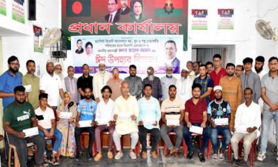 ফ্যাসিস্ট আন্দোলনে গুম-খুন-পঙ্গু হওয়া পরিবারদের ঈদ উপহার বিতরণ