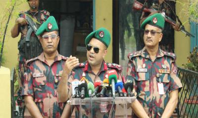 রাজশাহীতে তেলের ডিপো ও ফিলিং স্টেশনে বিজিবির নজরদারি