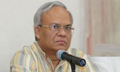 রিজার্ভ নিয়ে সরকার জনগণের সঙ্গে প্রতারণা করছে