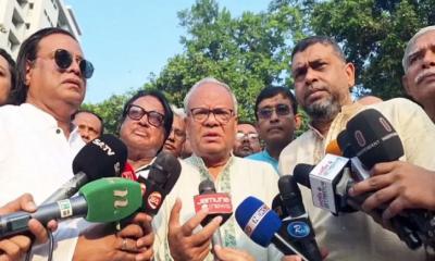 আমরা যখন কারাগারে যাই তখন নজরুলকে স্মরণ করি