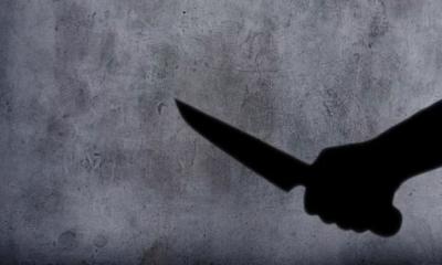 মাকে বাঁচাতে বাবাকে ছুরিকাঘাতে হত্যা করল ছেলে