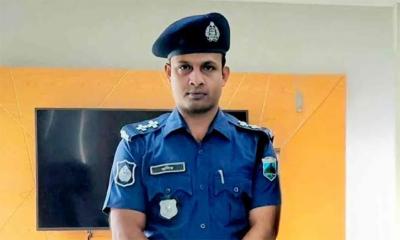 নিষিদ্ধ ছাত্রলীগ নেতাকে পালানোর সুযোগ, এসআই প্রত্যাহার