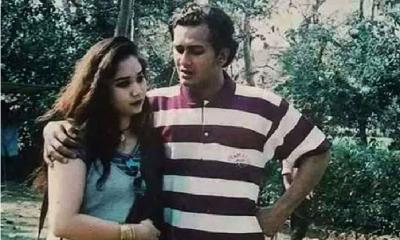 আজও সেই স্কার্টে পানি লাগাননি সামিরা