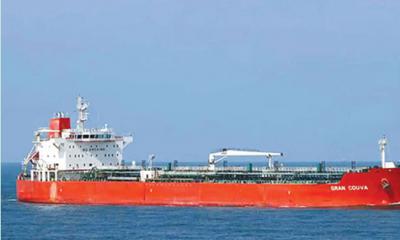 জেট ফুয়েল নিয়ে এলো এক জাহাজ, ডিজেল নিয়ে আসছে দুটি