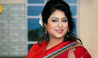 তিন বছর পর দেশে শাবনূর, সিনেমায় ফিরছেন কি?