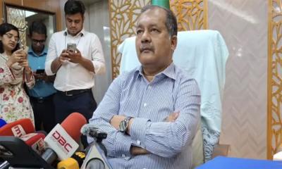 জ্বালানি তেলের দাম বাড়ানোর কারণ জানালেন তথ্যমন্ত্রী