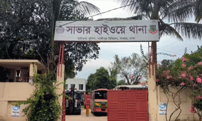 দাঁড়িয়ে থাকা বাসে ট্রাকের ধাক্কা, নিহত ২