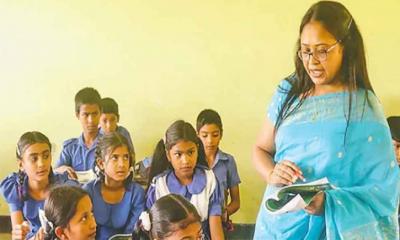 প্রাথমিক শিক্ষকদের সুখবর দিলেন প্রধানমন্ত্রী