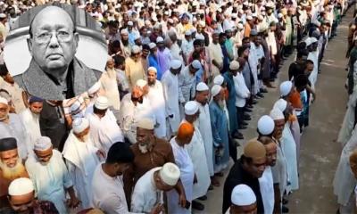 মা ও স্ত্রীর পাশে শায়িত হলেন তোফায়েল আহমেদ