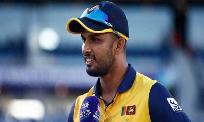 বাঁচা-মরার লড়াইয়ে ব্যাটিংয়ে শ্রীলঙ্কা