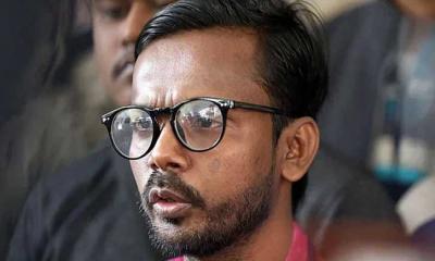 ‘আমার মহিলা এজেন্টদের ঘাড় ধাক্কা দিয়ে বের করে দেয়া হয়েছে’ 