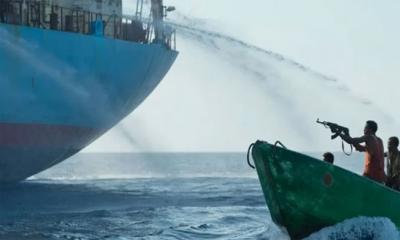 ২৫ দিনের খাবার আছে জিম্মি হওয়া জাহাজে