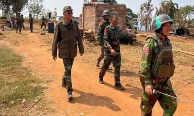 রোহিঙ্গাদেরই এখন সাহায্য চায় মিয়ানমারের সেনাবাহিনী