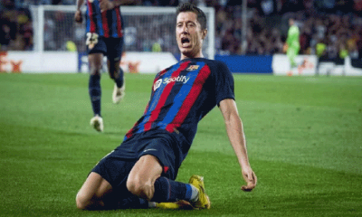 লেভানডফস্কির হ্যাটট্রিকে বার্সার বড় জয়