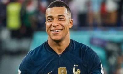 পিএসজি ছেড়ে স্বপ্নপূরণের দ্বারপ্রান্তে এমবাপ্পে