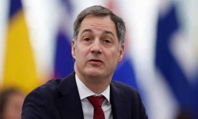 পদত্যাগের ঘোষণা বেলজিয়ামের প্রধানমন্ত্রীর