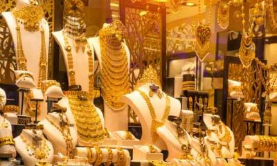 সোনার দাম ভরিতে কমলো হাজার টাকা