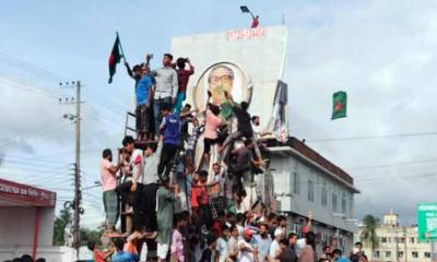 লক্ষ্মীপুরে মুজিব চত্বরকে ‘শহীদ আফনান’ চত্বর ঘোষণা