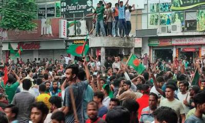 শেখ হাসিনার পদত্যাগ: পাবনায় বিজয় উল্লাস, ভাঙচুর-আগুন