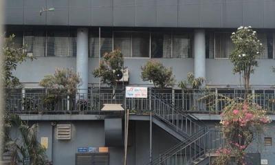 বেশ কিছু দাবিতে সড়কে শ্রমিকেরা, ৩ ঘণ্টা যানচলাচল বন্ধ