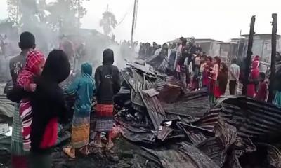 নোয়াখালীতে শর্টসার্কিটের আগুনে পুড়ে ছাই ১১ দোকান