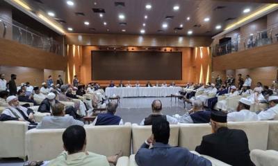 জাতীয় ঐকমত্য কমিশনের সঙ্গে রাজনৈতিক দলগুলোর বৈঠক চলছে