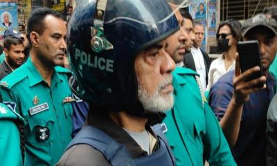 কারাগার থেকে স্ট্যাটাস দেয়া নিয়ে যা বললেন ফারুক খান