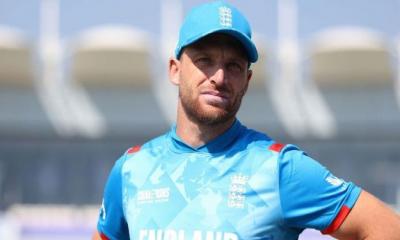 ইংল্যান্ডের নেতৃত্ব ছেড়ে দিলেন বাটলার